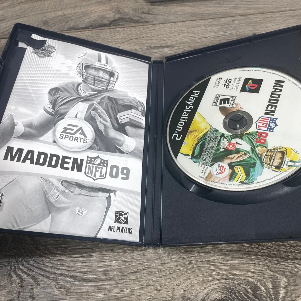 EA Sports Video Game‎ Bundle Wii Gamecube PS2 5 Games Madden NCAA Tak Game Party